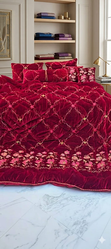 8 pc full heavy velvat razai set 1 bedsheet with heavy quilitng 2 pillows 2 round pillows
