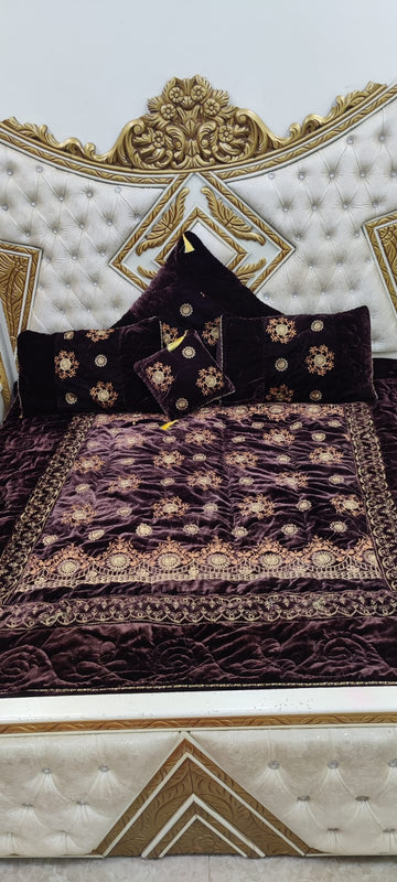 1 Bedsheet ✔️ 2 Pillow Covers